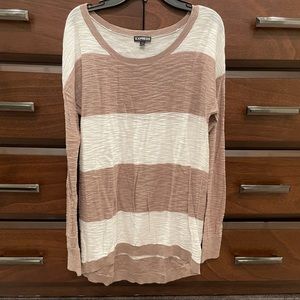 Women’s express long sleeve sweater- Small